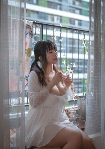 小苹果电影完整版在线观看完整版_免费高清观看