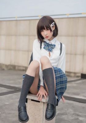 草莓香蕉黄瓜污_BD英语动漫免费观看